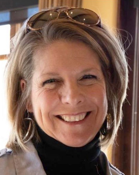 Experienced Medicare insurance advisor at Danielle Atkinson Medicare assisting Colorado seniors with confident plan decisions